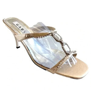 GARVI DIAMONDS RHINESTONES GOLD HEELS OPEN TOE SQUARE TOE SANDALS  SIZE 10